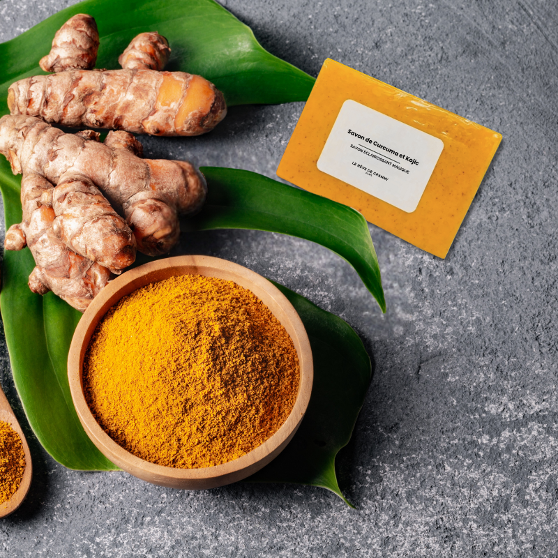 Savon Nettoyant au Curcuma - PureGlow™